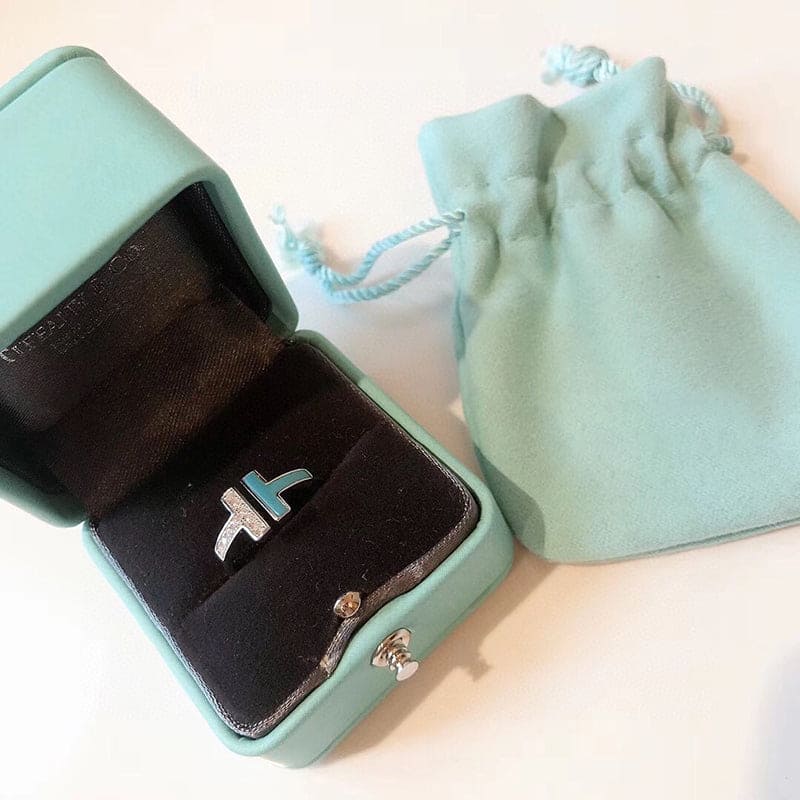 18K T Diamond & Turquoise Wire Ring