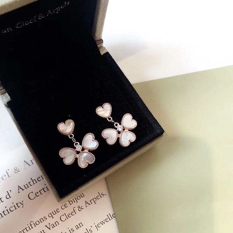 18K Sweet Alhambra Effeuillage Earrings