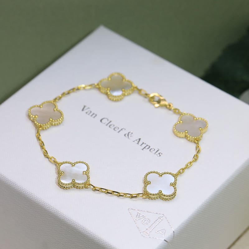 18K Vintage Alhambra Five Motifs Pearl Bracelet