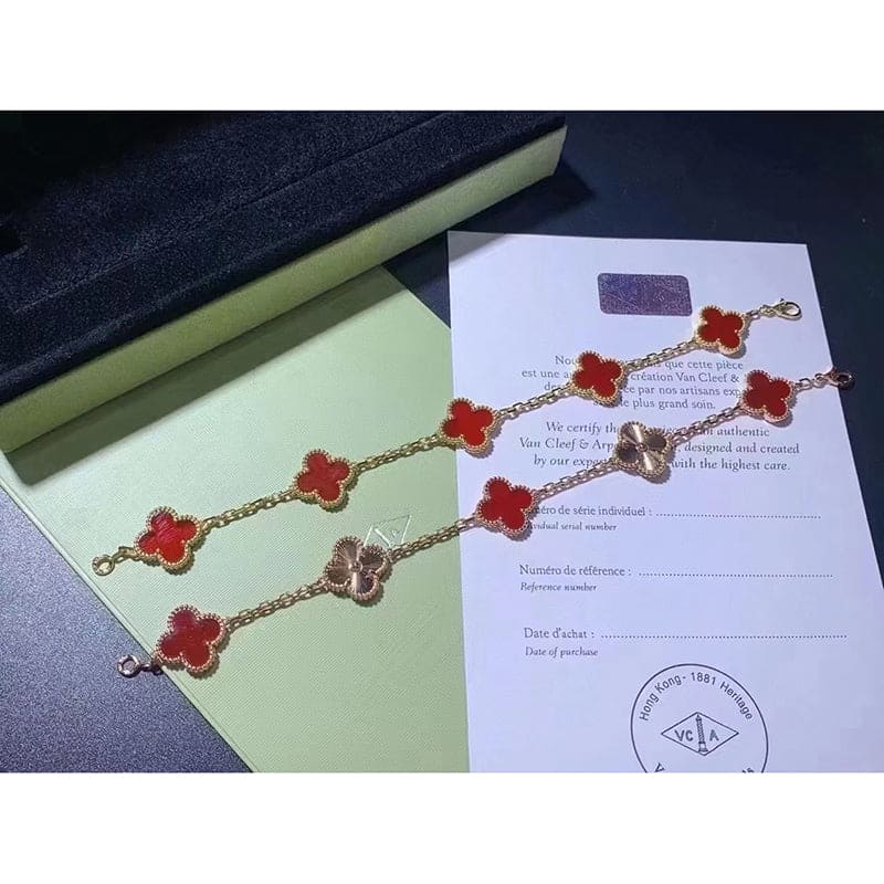 18K Vintage Alhambra Five Motifs Carnelian Clover Bracelet