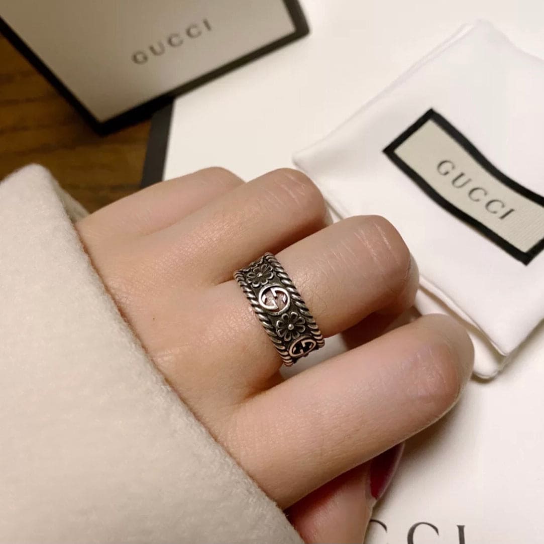 GG Aged Sterling Silver Interlocking G Flower Ring