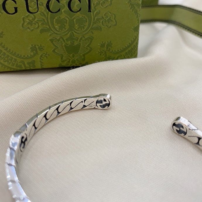 GG Interlocking G Cuff Bracelet