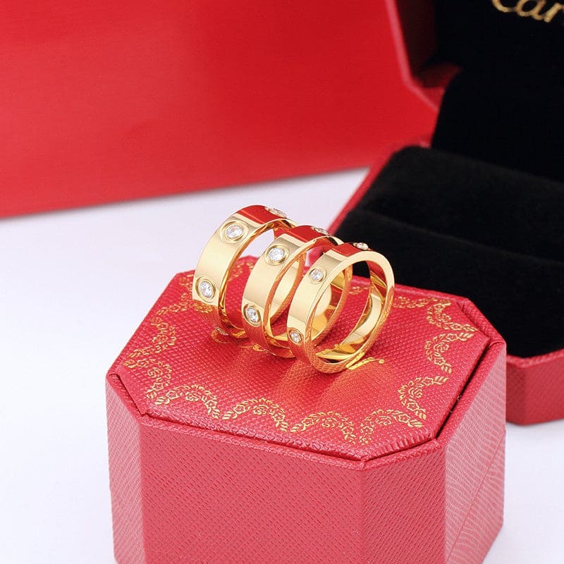 18K Love Wedding Six Diamonds Ring
