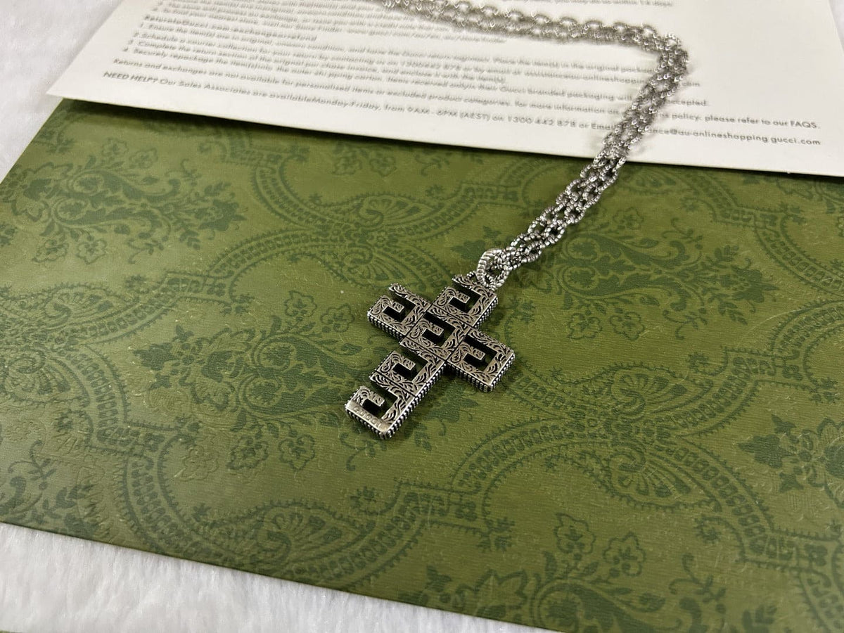 GG Necklace
