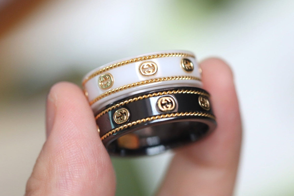 18K GG Interlocking G Icon Black Corundum Ring
