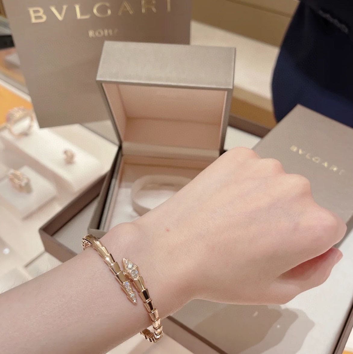 18K BV Serpenti Demi-Pave Diamonds Bracelet