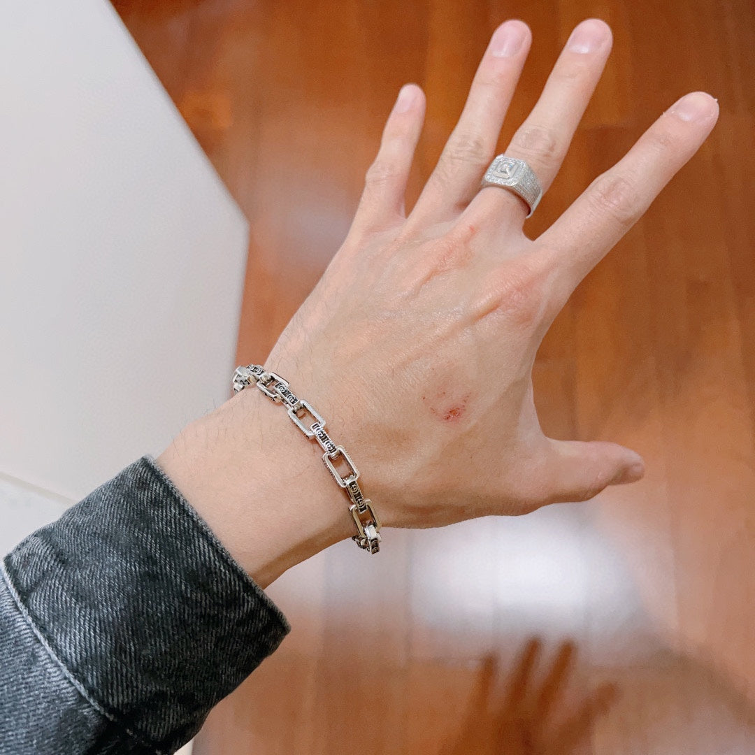 GG Interlocking G Chain Bracelet