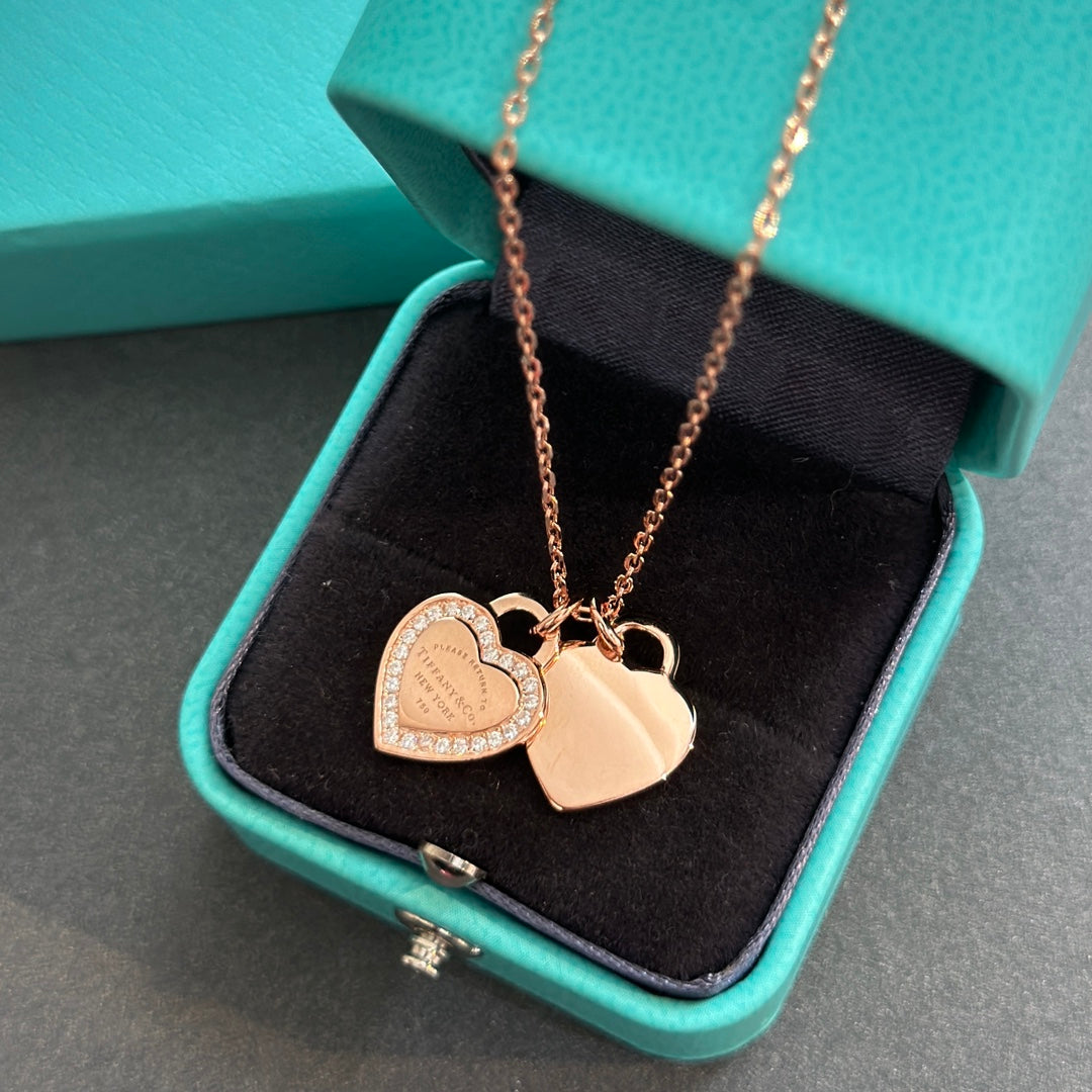 18K T Red Double Heart Diamond Necklaces