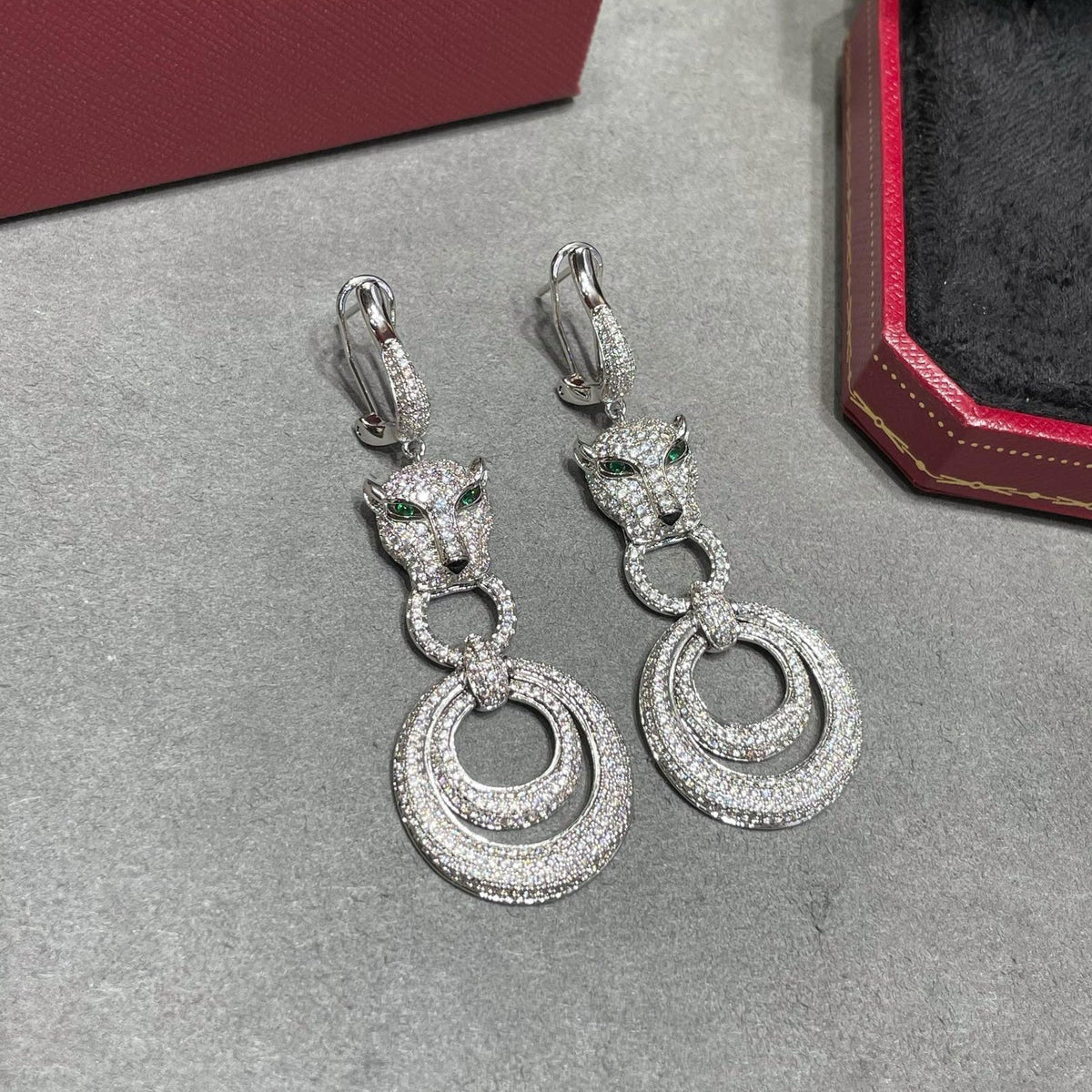18k Cartier Panthère De Earrings