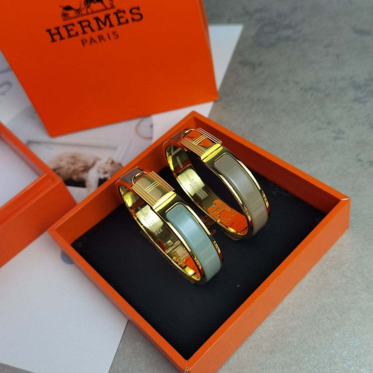 18K Clic Cadenas Light Brown H Bracelet
