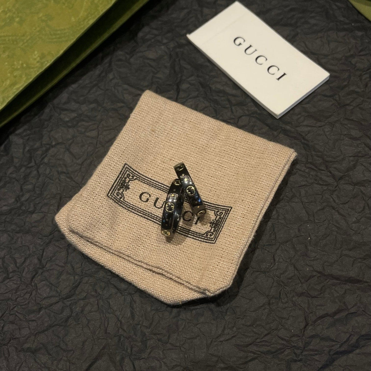 18K GG Icon Black Corundum Ring