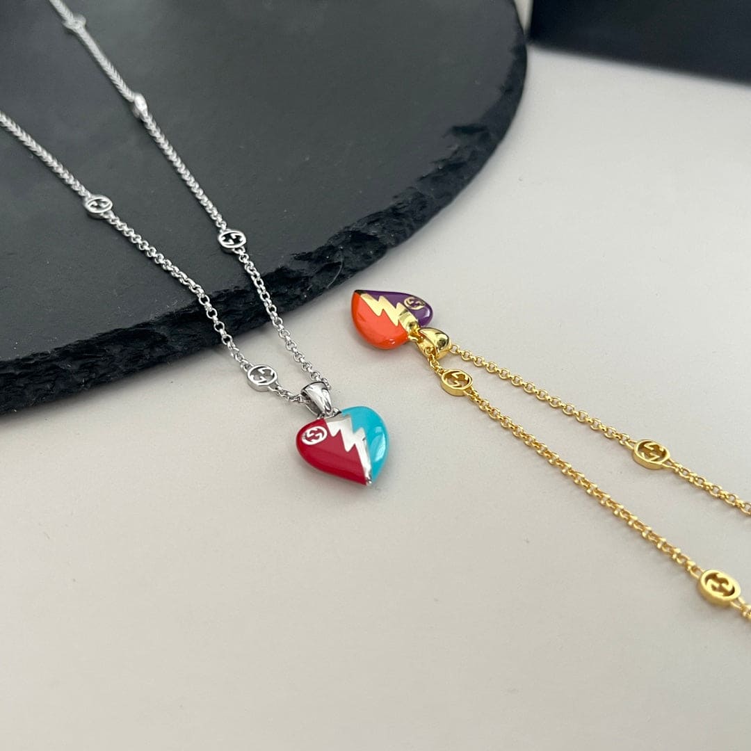GG Interlocking G Heart Lightning Charm Necklace