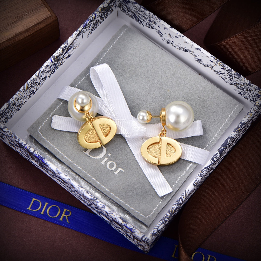 18K CD Tribales Pearls Earrings