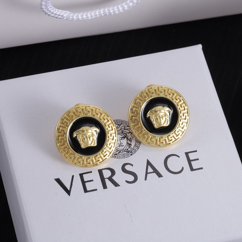 18K Vers Round Earrings