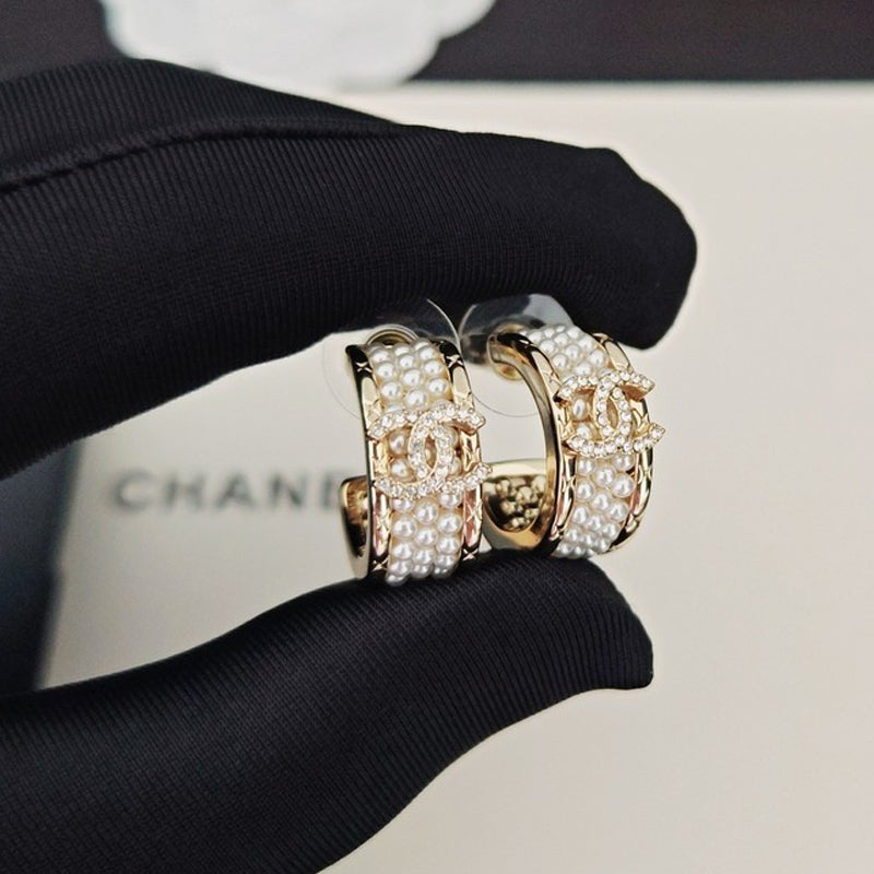 18K CC Pearl Gold Cirle Earrings