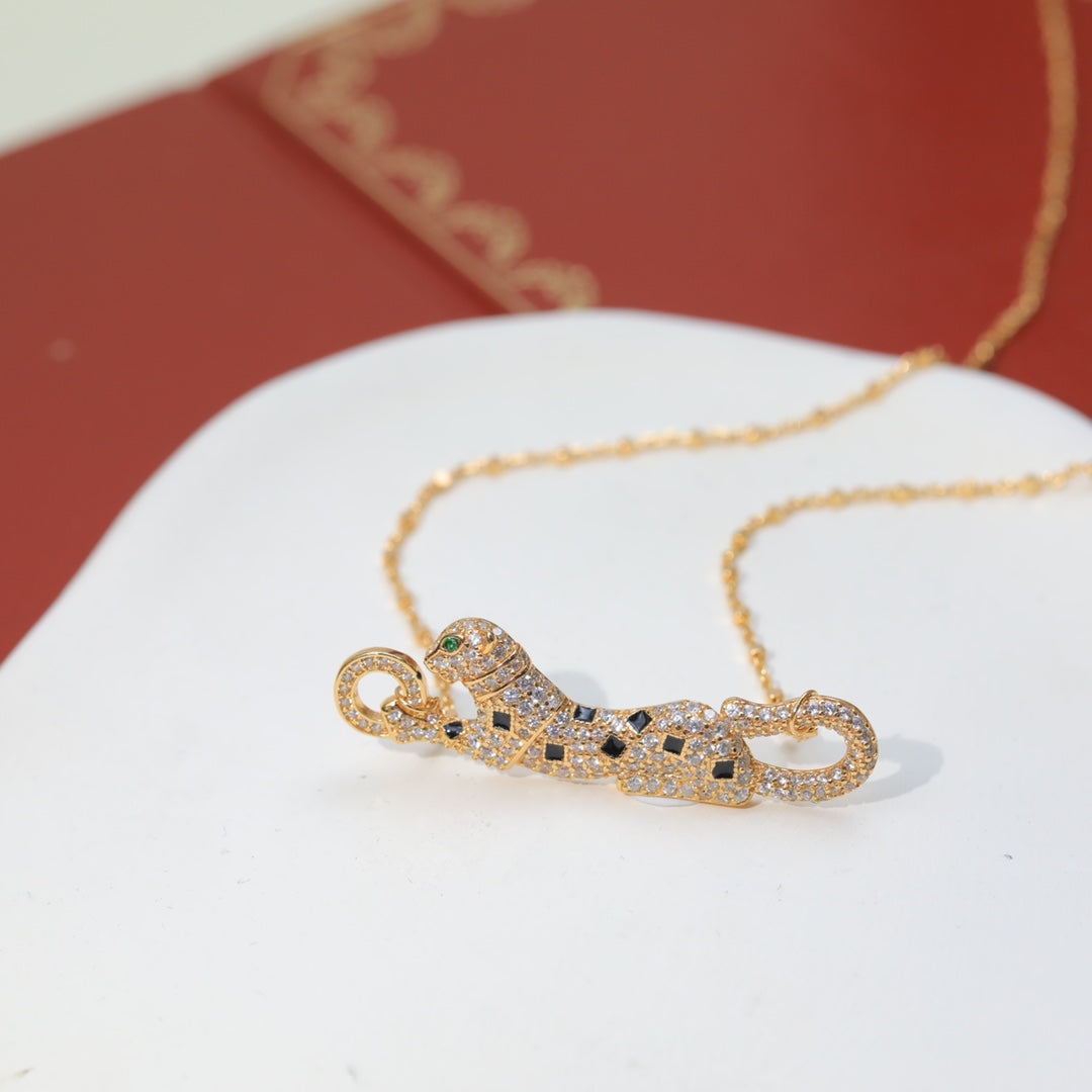 18K Panthère De Diamonds Necklace