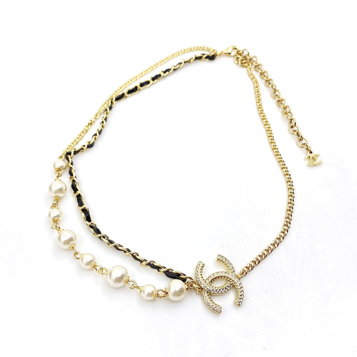 18K CHANEL CC Pearls & Leather Necklace