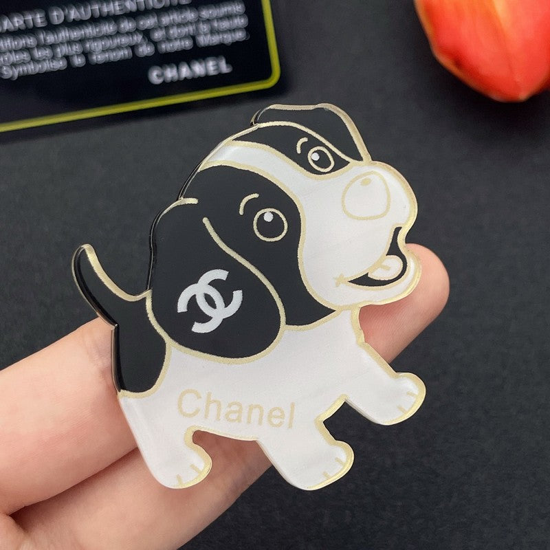 18K CC Dog Brooch