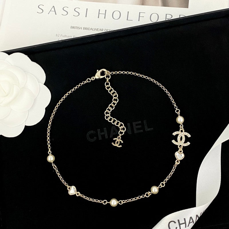 18K CC 25B Heart Crystal Pearl Necklace