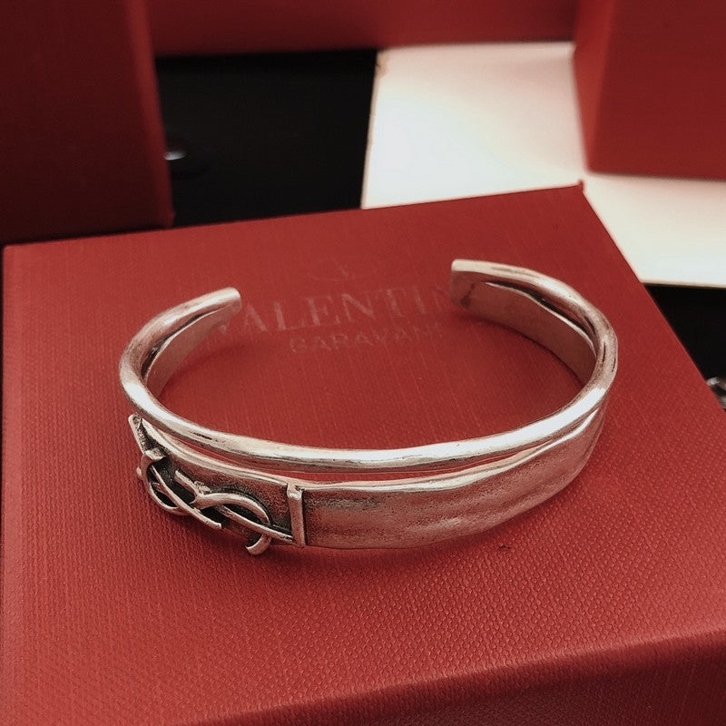 18K Saint Vintage Gold Bracelet