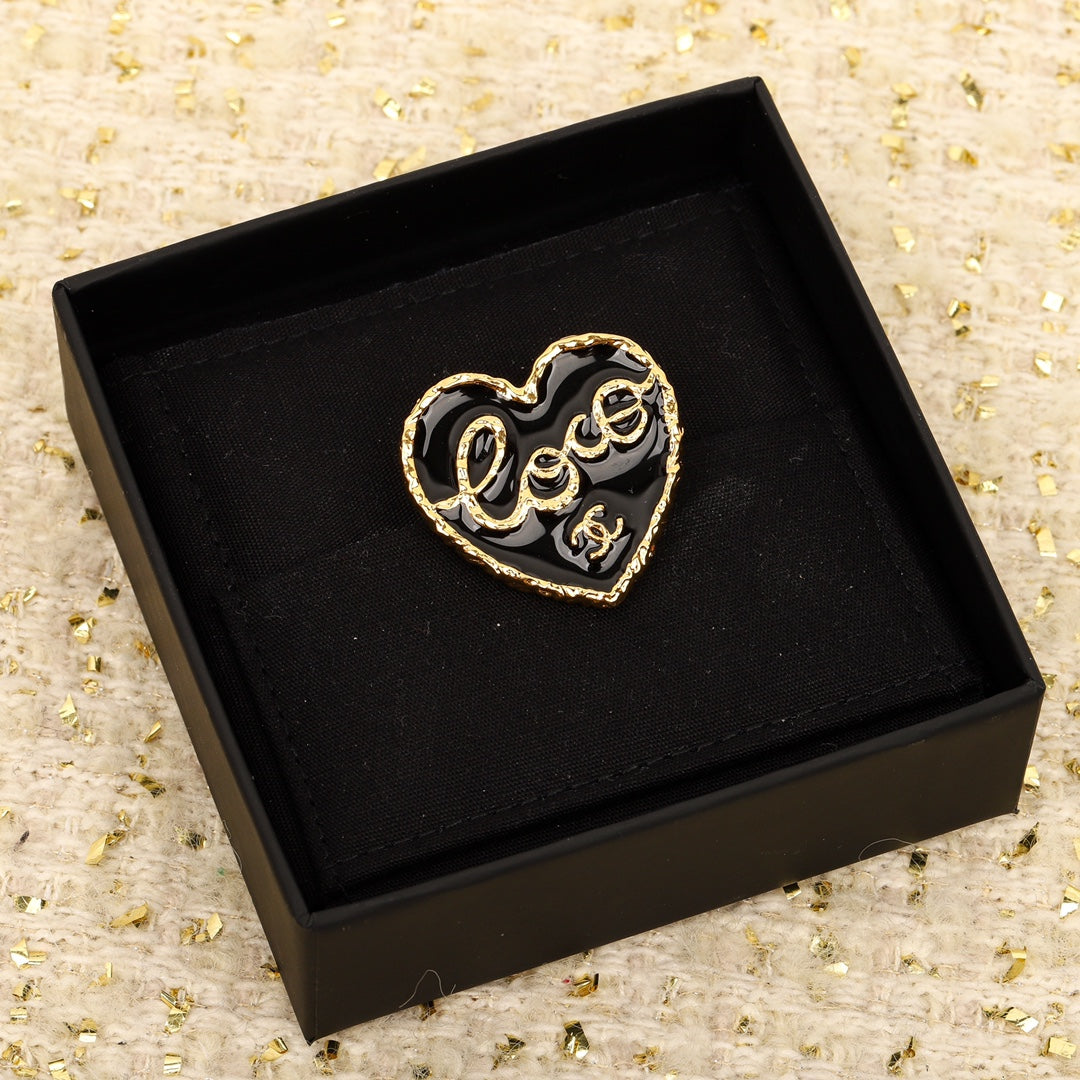 18K CC Black Heart Brooch