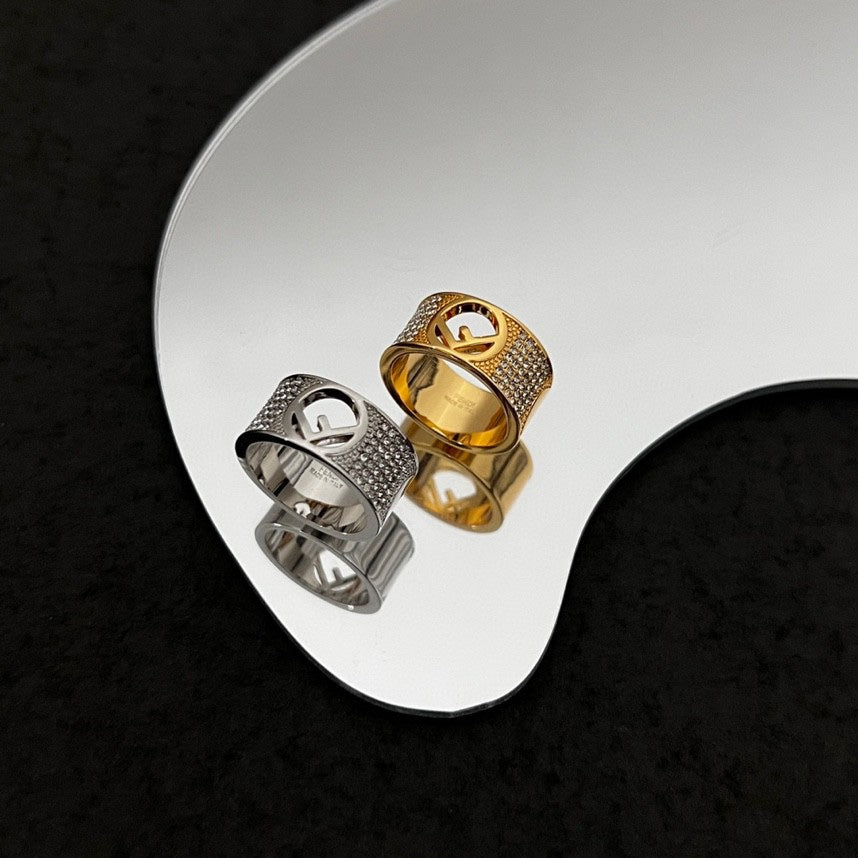 18K F Is Wide Ring