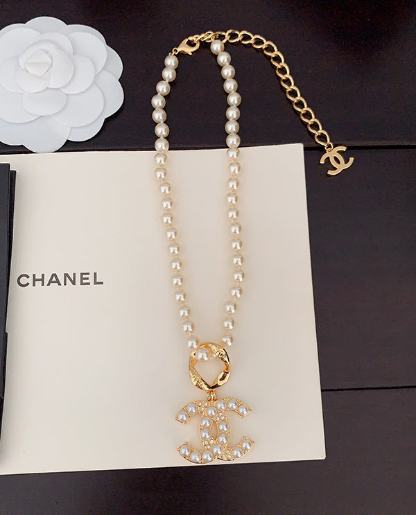18K CC Classic Pearl Necklace