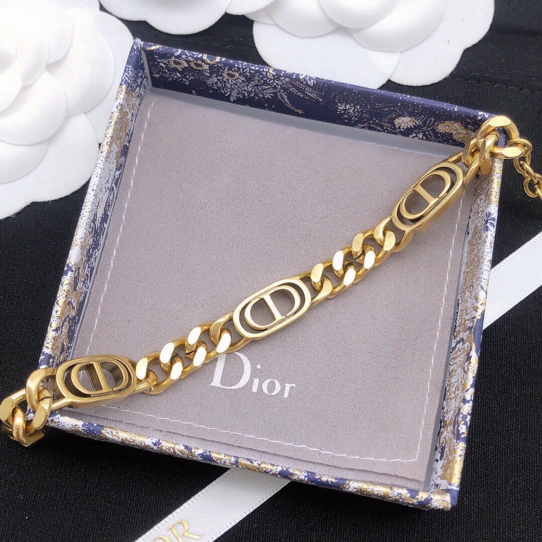 18K CD 30 Montaigne Bracelet