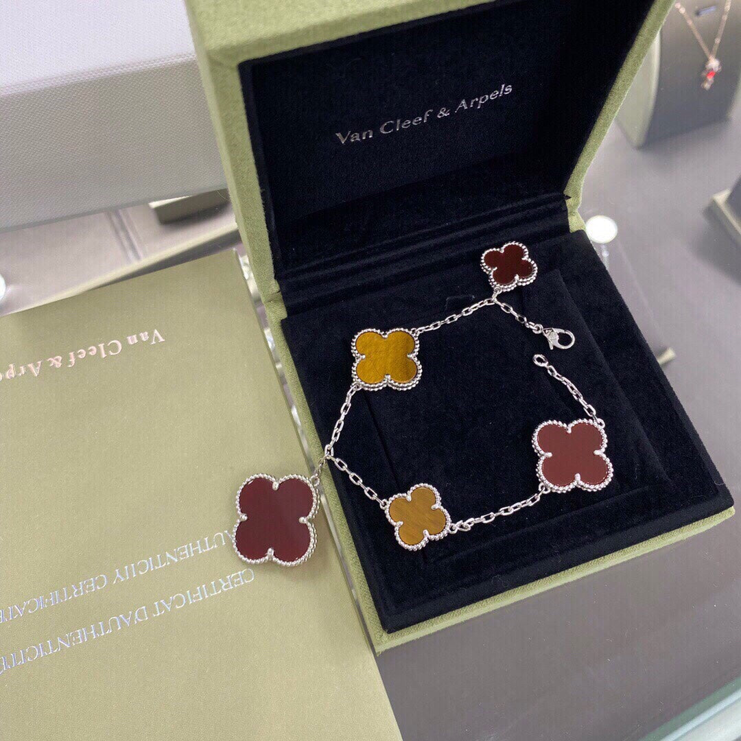 18K Lucky Carnelian and Tigers Eye Alhambra Bracelet