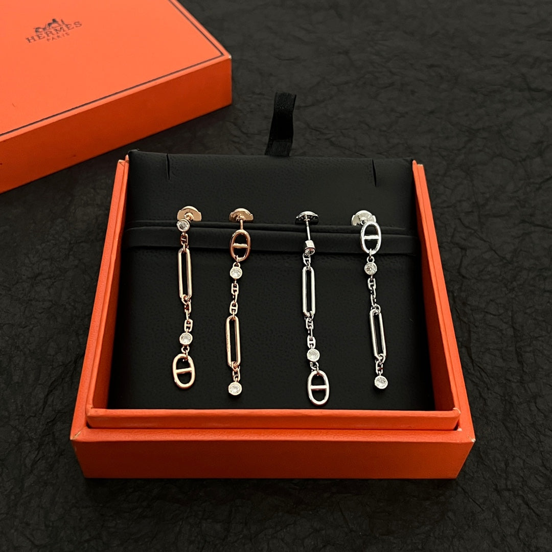 18K Chaine D'ancre Chaos H Earrings