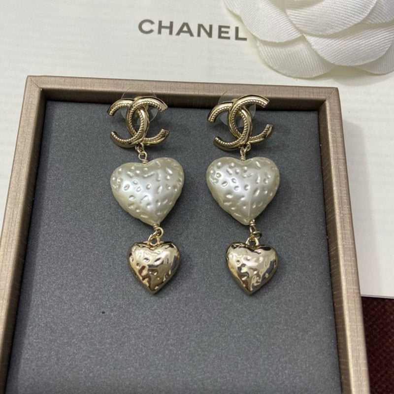 18K CC Heart Pearl Pendant Earrings