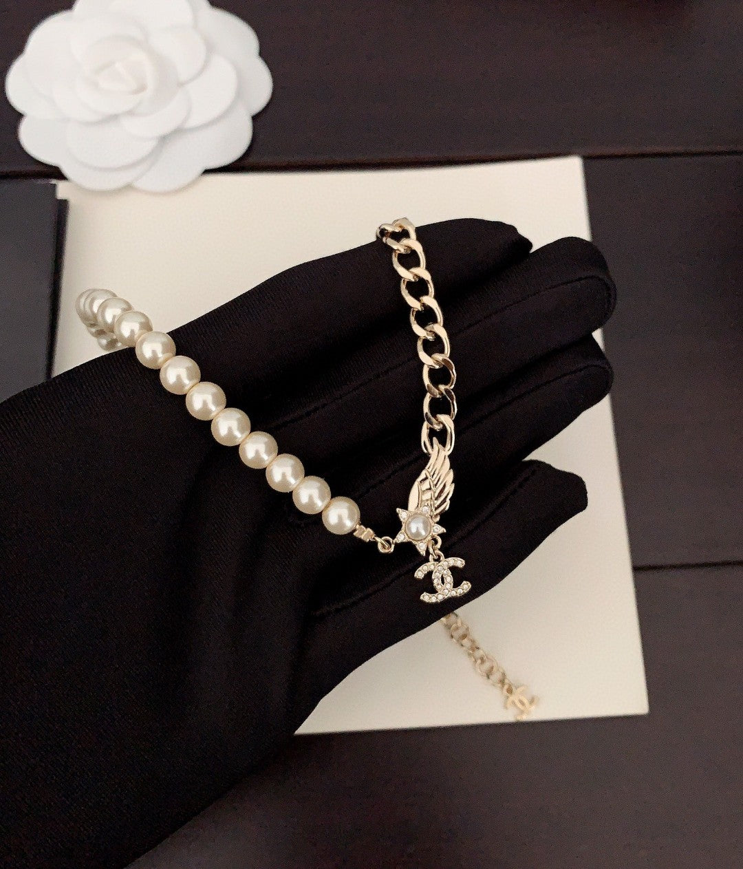 18K CC Pearl Chain Choker Necklace