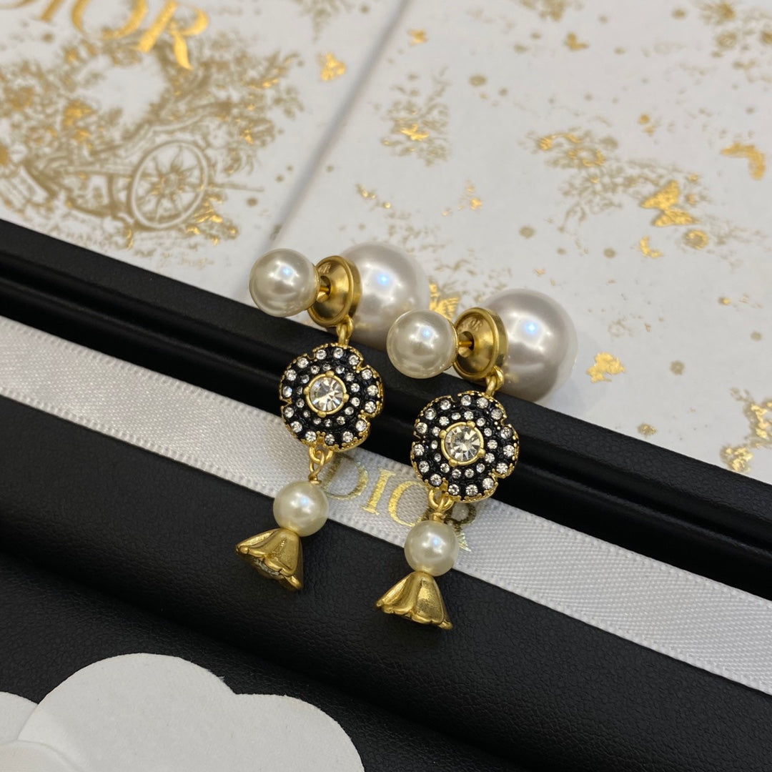 18K CD Tribales Earrings