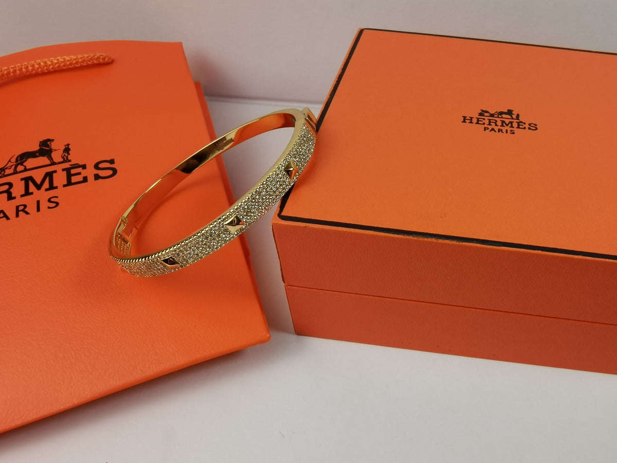 18K Collier De Chien Diamond H Bracelet