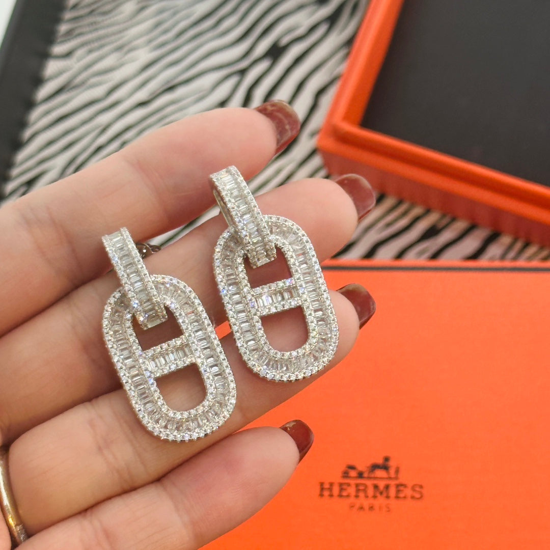 18K Diamonds H Earrings
