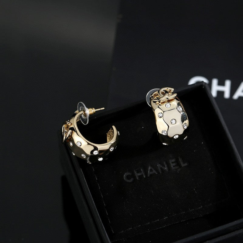 18K CC Half Circle Diamond Gold Earrings