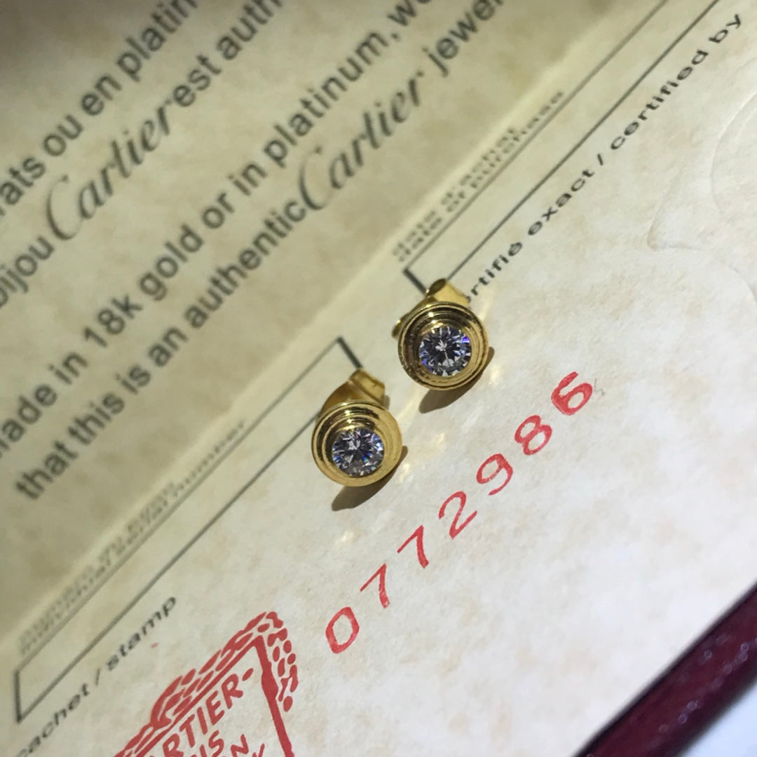 18K D'amour Medium Earrings