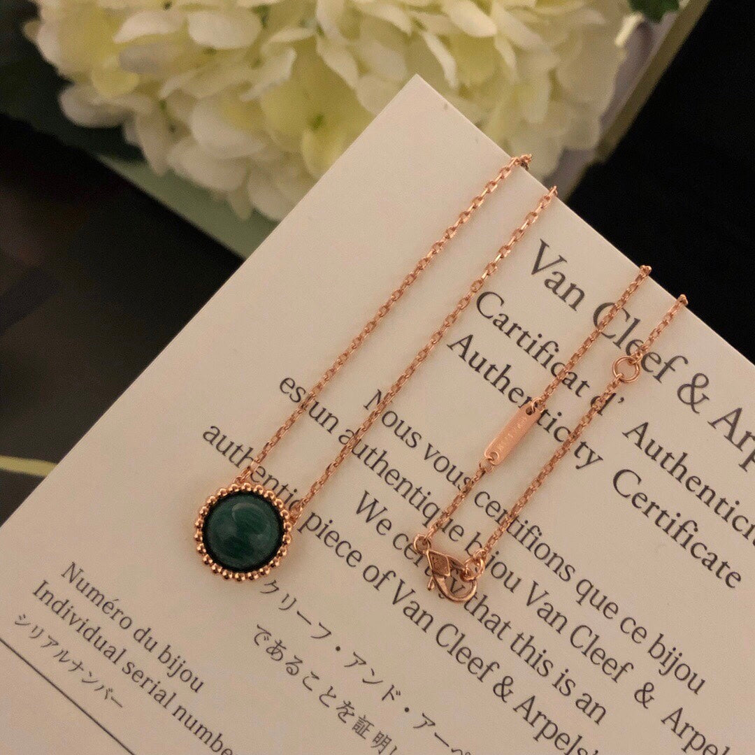 18K Perlée couleurs Malachite Necklace
