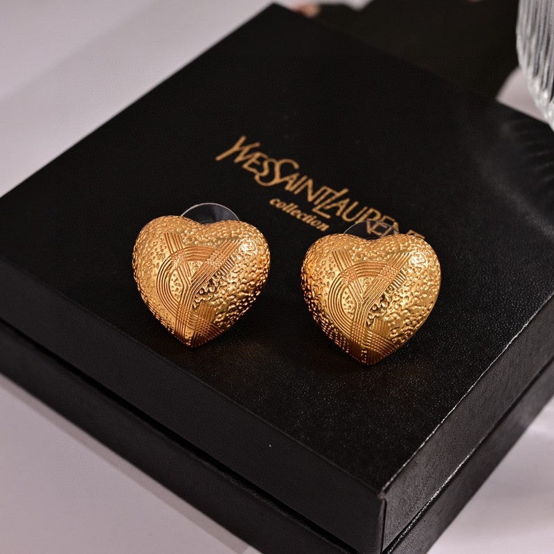 18K Saint Heart Earrings