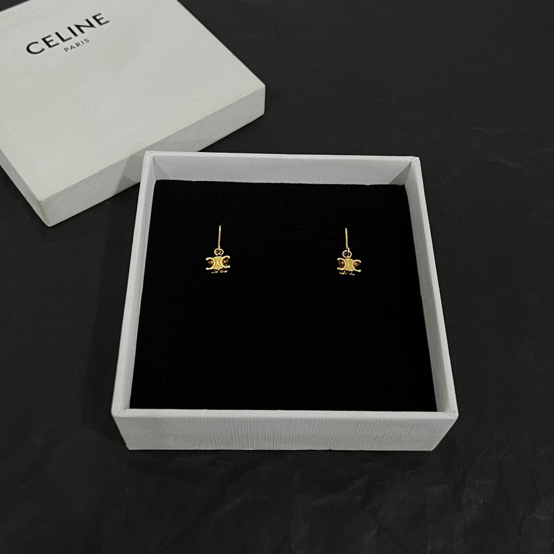 18K Triomphe Solitaire Earrings