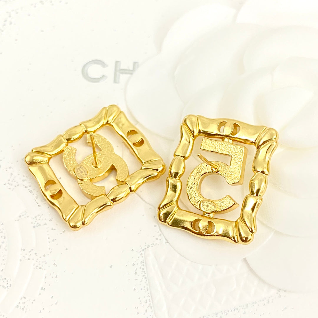18K CC No.5 Square Diamond Earrings