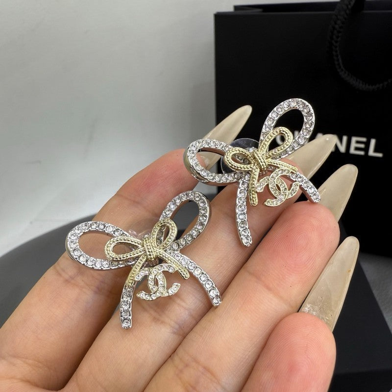 18K CC Golden Bow Diamond Earrings