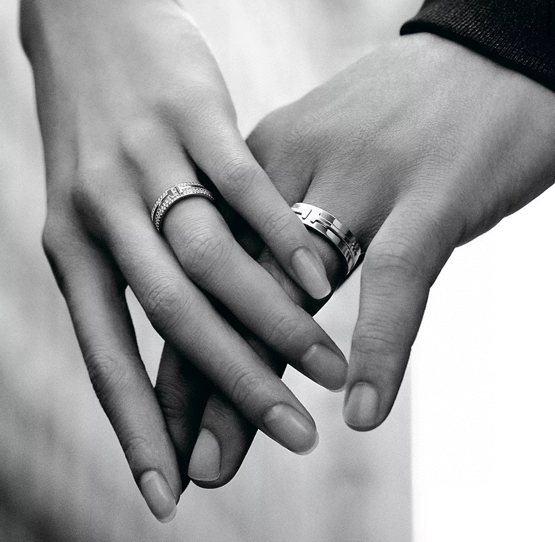18K T Narrow Pave Diamond Ring