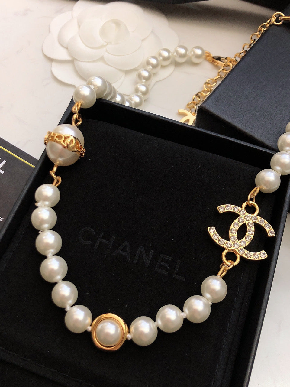 18K CC Pearl Chain Necklace