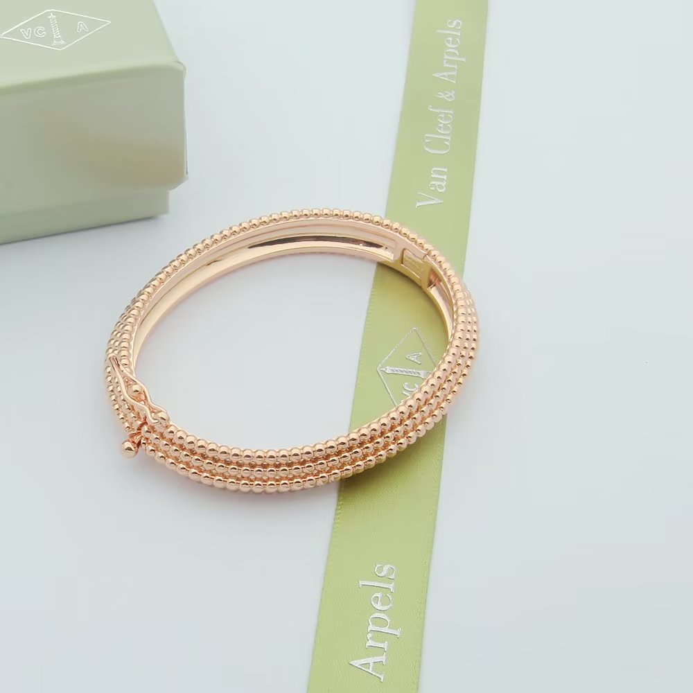18K Perlee Pearls Five Rows Bracelet