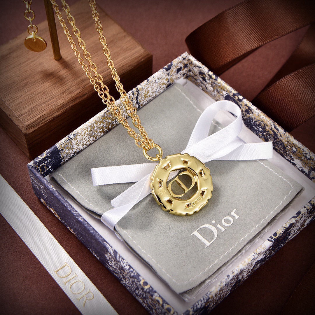 18K Petit CD Pearls Necklace