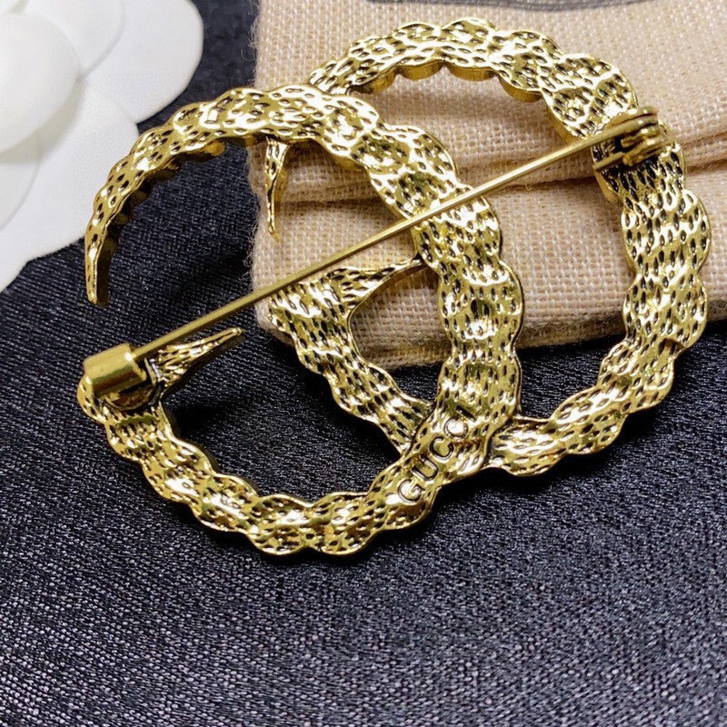 18K GG Color Crystal Brooch
