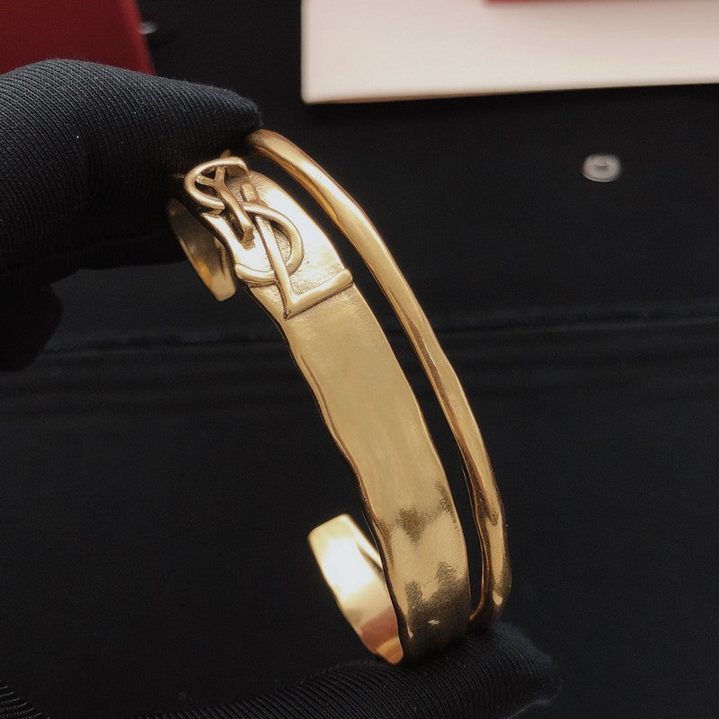 18K Saint Vintage Gold Bracelet