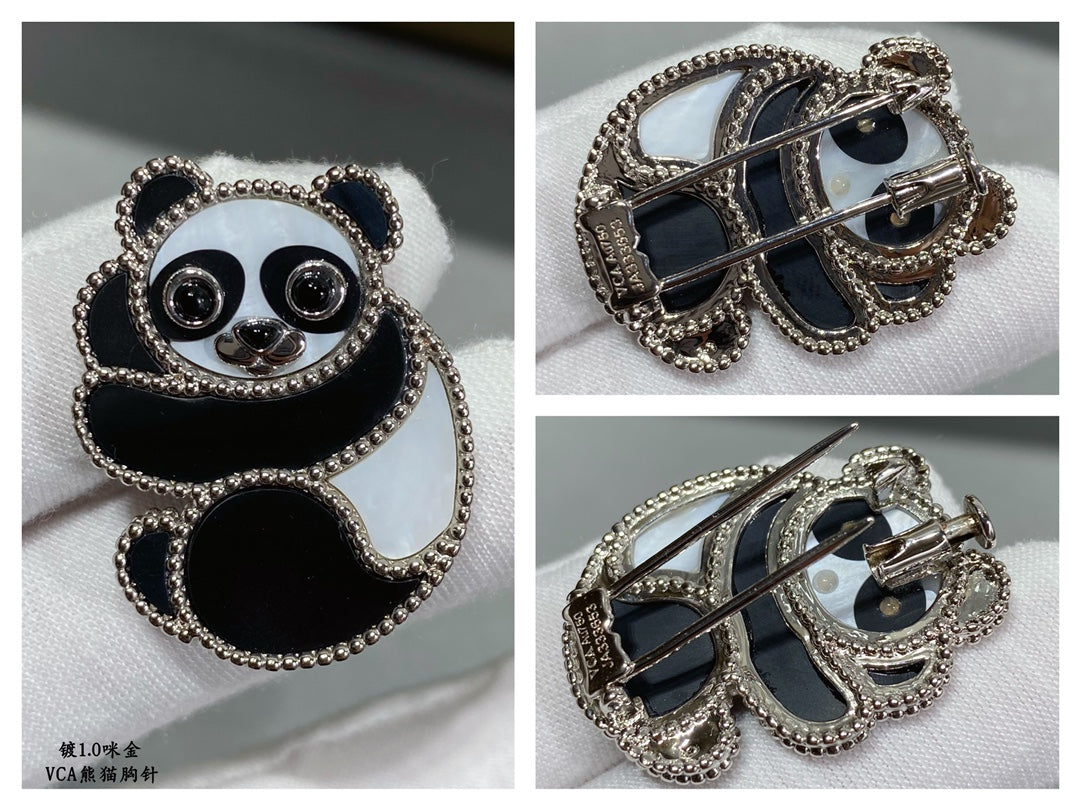 18K Lucky Animals Panda Clip Brooch