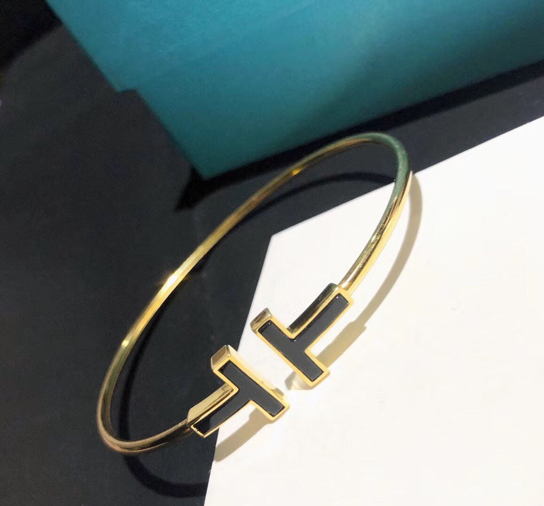 18K T Black Bracelet